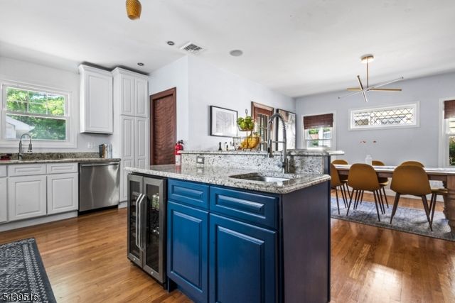 30 Lorraine St, Glen Ridge Boro Twp., NJ 07028