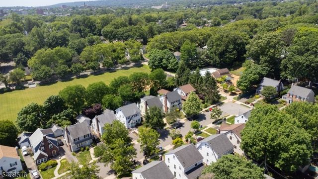 30 Lorraine St, Glen Ridge Boro Twp., NJ 07028