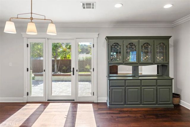 103 S Worthy Drive, Glendora, CA 91741