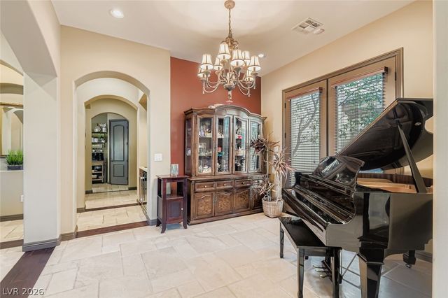 5025 Conough Lane, Las Vegas, NV 89149