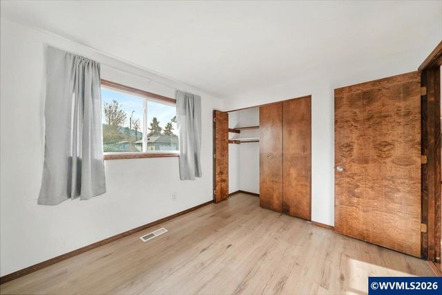 2968 Kalmia Ct, Sweet Home, OR 97386