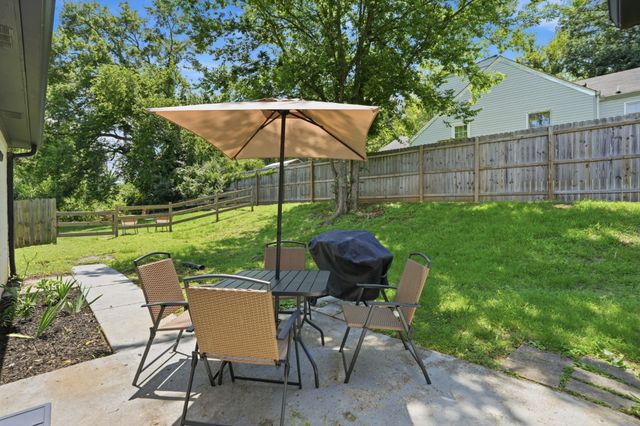 628 Maplewood Ln, Nashville, TN 37216