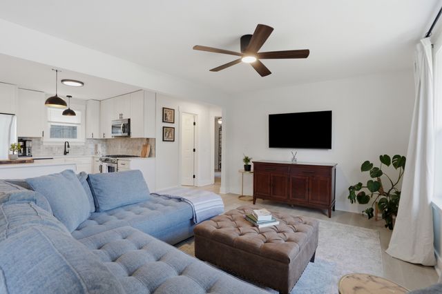 628 Maplewood Ln, Nashville, TN 37216
