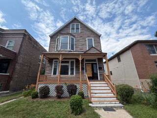 7110 S Ellis Avenue, Chicago, IL 60619