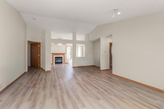 7672 Palisades Avenue NE, Elk River, MN 55330