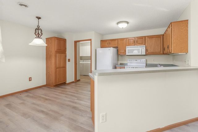 7672 Palisades Avenue NE, Elk River, MN 55330