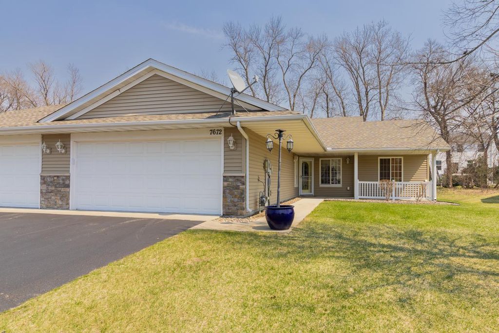 7672 Palisades Avenue NE, Elk River, MN 55330