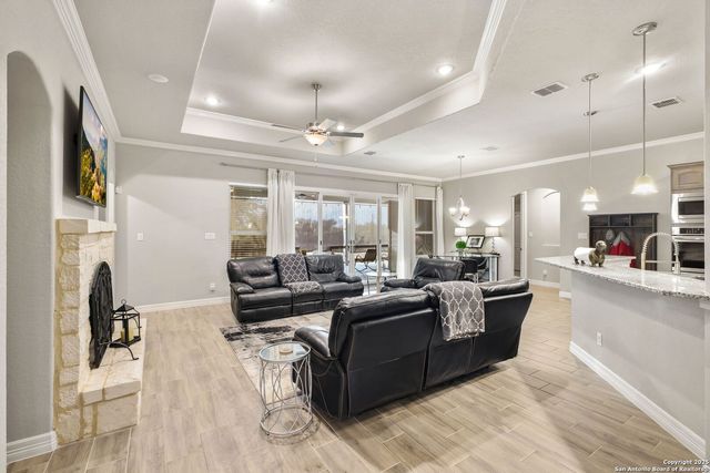 280 Lawrence, Castroville, TX 78009