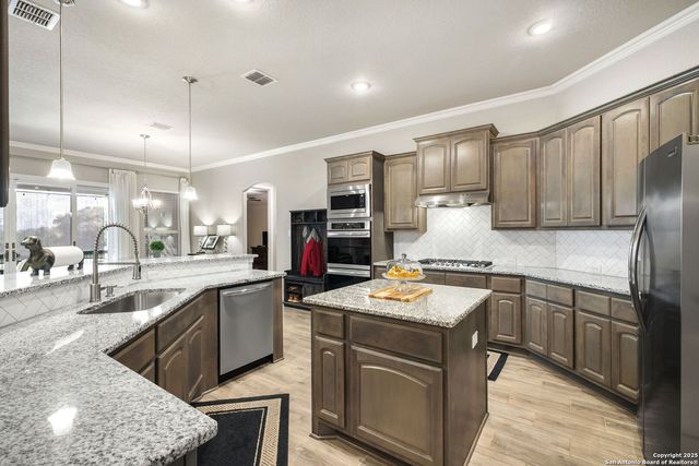 280 Lawrence, Castroville, TX 78009