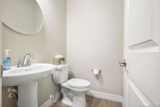 280 Lawrence, Castroville, TX 78009