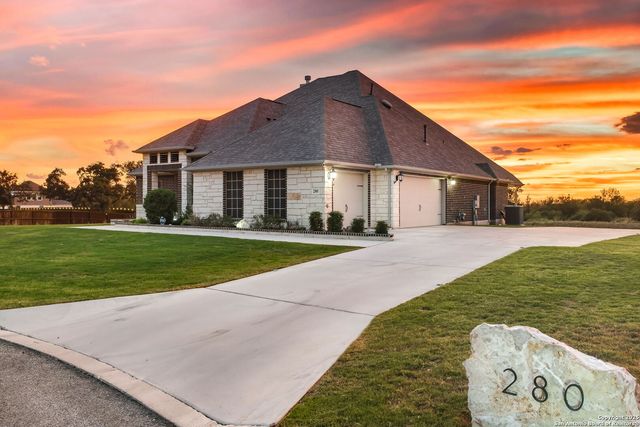 280 Lawrence, Castroville, TX 78009