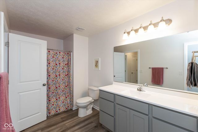 19292 Northwest Drive, Westfield, IN 46074