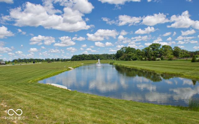 19292 Northwest Drive, Westfield, IN 46074