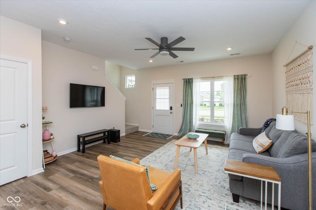 19292 Northwest Drive, Westfield, IN 46074