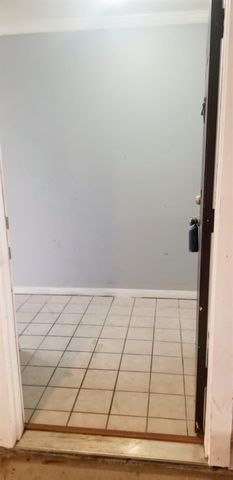 501 W 26th ST 327, Austin, TX 78705