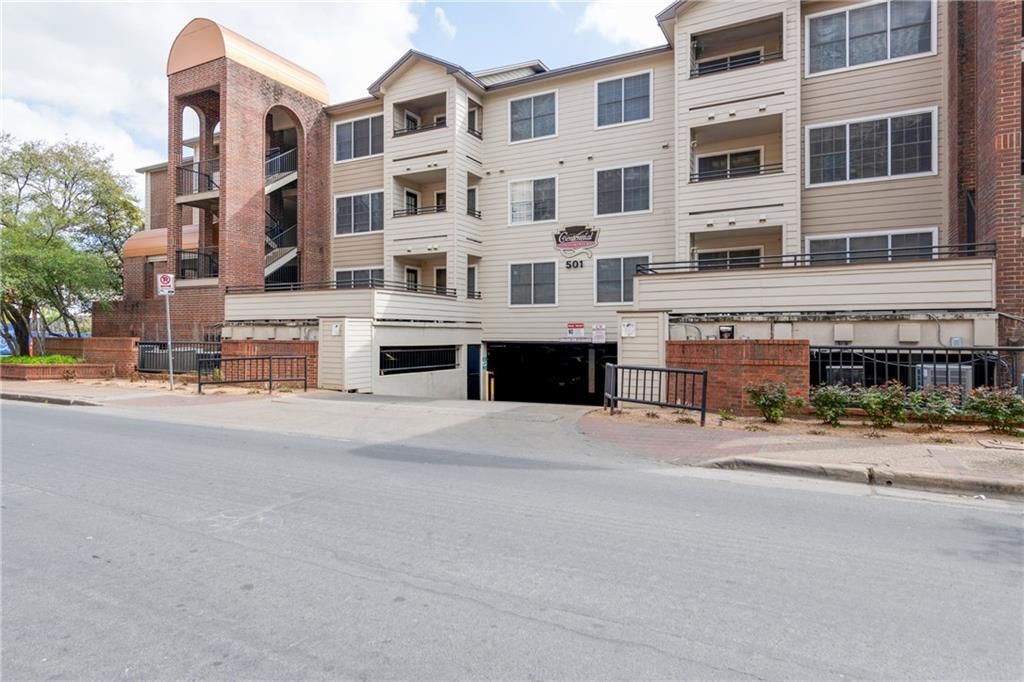 501 W 26th ST 327, Austin, TX 78705