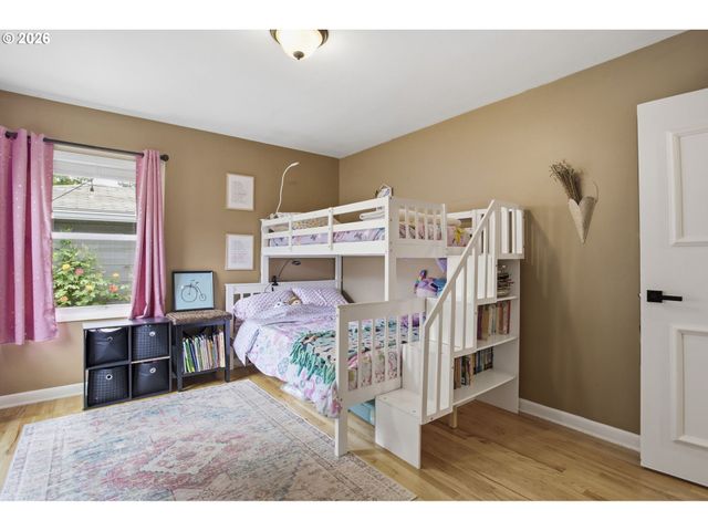 2507 N FARRAGUT St, Portland, OR 97217