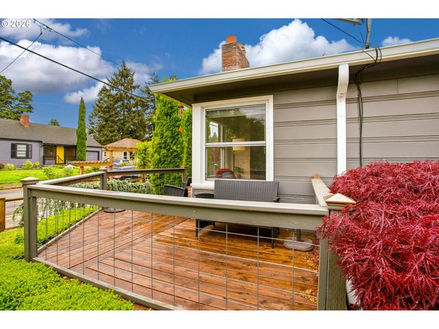 2507 N FARRAGUT St, Portland, OR 97217