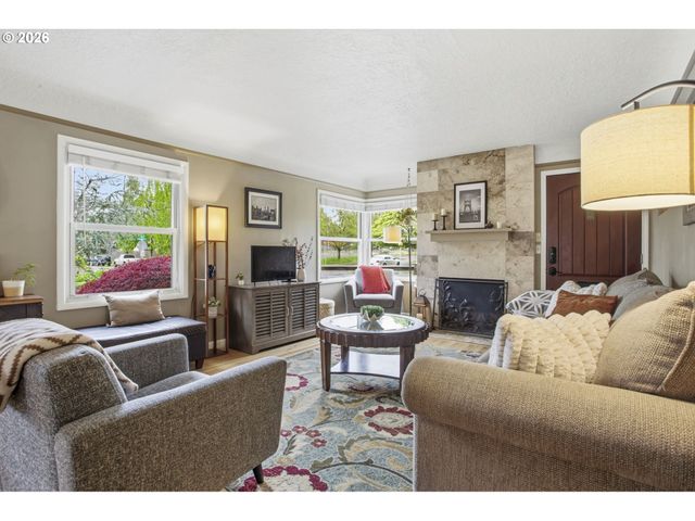 2507 N FARRAGUT St, Portland, OR 97217
