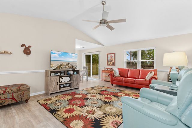 2927 Temperance Dr., Myrtle Beach, SC 29577