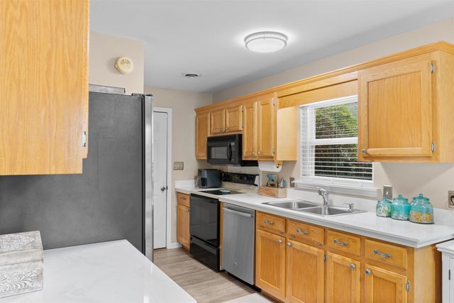 2927 Temperance Dr., Myrtle Beach, SC 29577