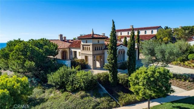 64 Archipelago Drive, Newport Coast, CA 92657