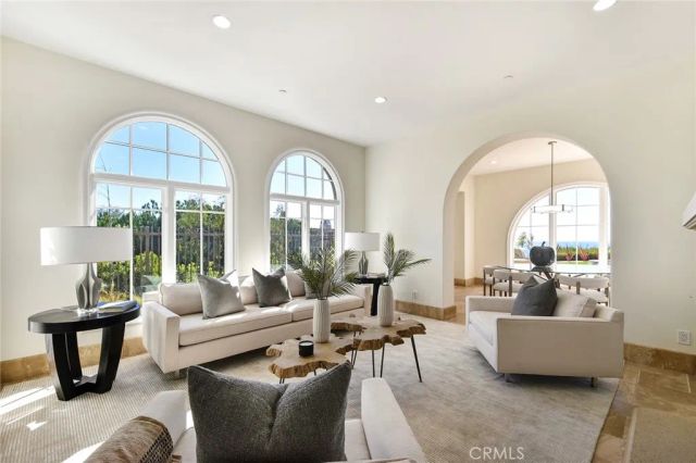 64 Archipelago Drive, Newport Coast, CA 92657