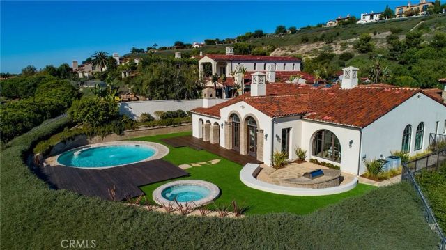 64 Archipelago Drive, Newport Coast, CA 92657