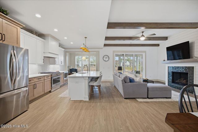 678 Breezewood Drive SE, Bolivia, NC 28422