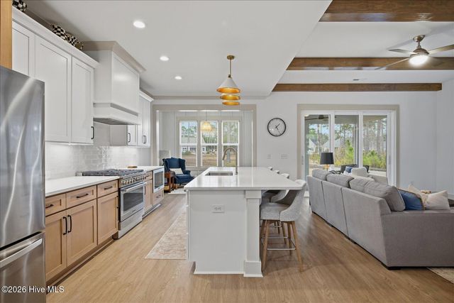 678 Breezewood Drive SE, Bolivia, NC 28422