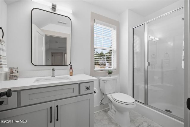 678 Breezewood Drive SE, Bolivia, NC 28422