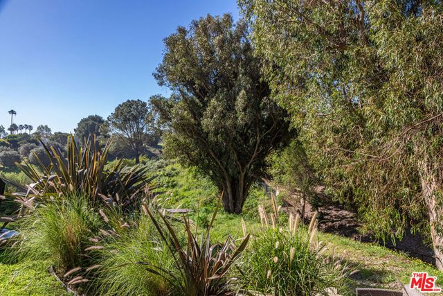 28850 Boniface Drive, Malibu, CA 90265