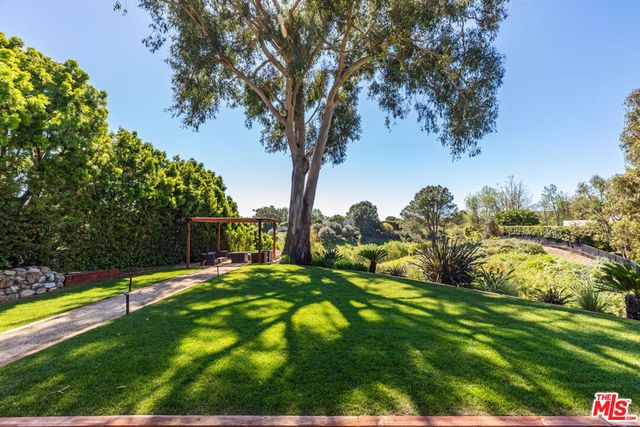 28850 Boniface Drive, Malibu, CA 90265