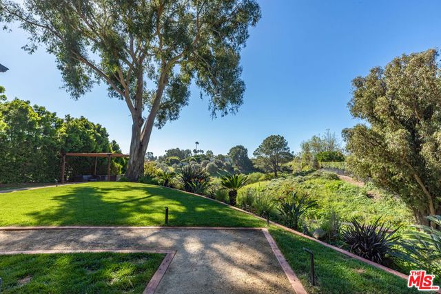 28850 Boniface Drive, Malibu, CA 90265