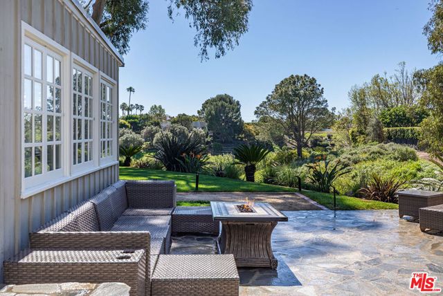 28850 Boniface Drive, Malibu, CA 90265