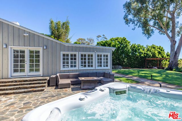 28850 Boniface Drive, Malibu, CA 90265