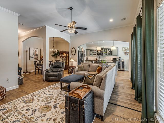 9501 E 92nd Street N, Owasso, OK 74055