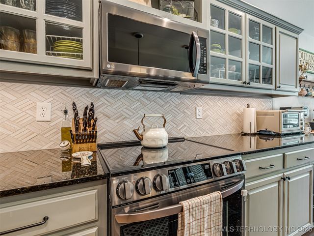 9501 E 92nd Street N, Owasso, OK 74055
