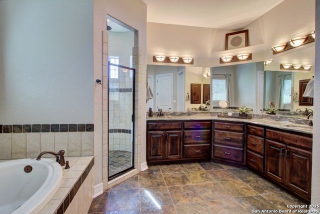 510 Shortcut, Canyon Lake, TX 78133