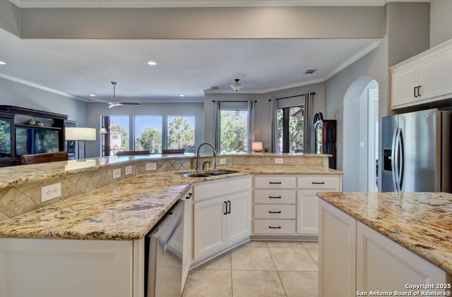 510 Shortcut, Canyon Lake, TX 78133