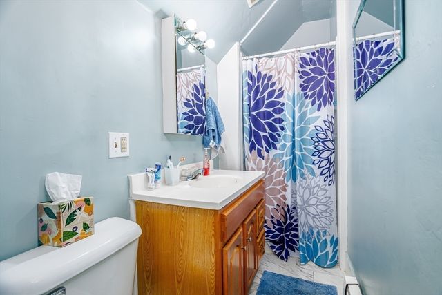 84 Jean St, Gardner, MA 01440