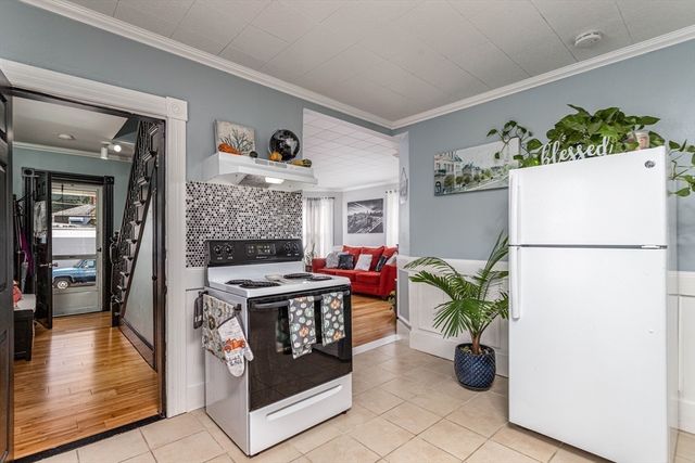 84 Jean St, Gardner, MA 01440