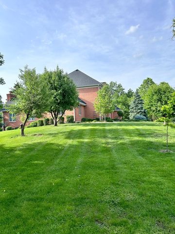 4 Windsor Court, South Barrington, IL 60010