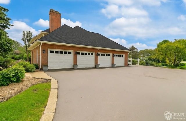 4 Windsor Court, South Barrington, IL 60010