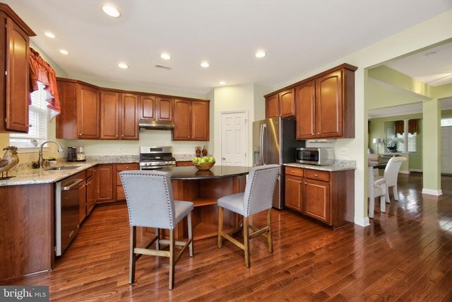 328 DARTMOUTH RD, Chester Springs, PA 19425