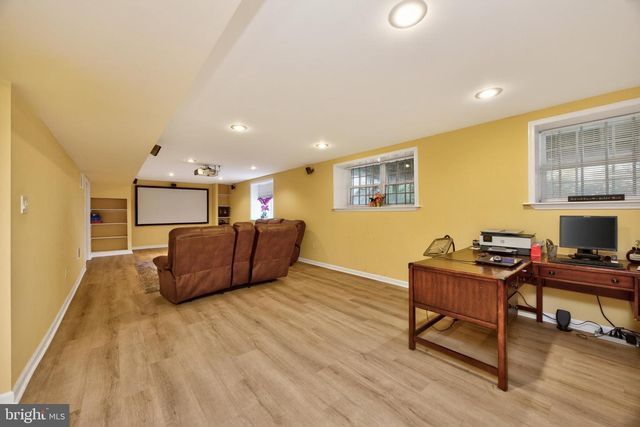 328 DARTMOUTH RD, Chester Springs, PA 19425