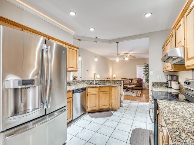 25027 Arrow Glen, San Antonio, TX 78258