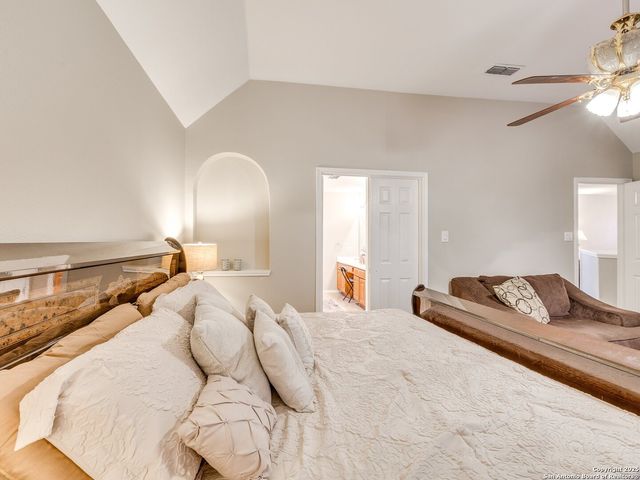 25027 Arrow Glen, San Antonio, TX 78258