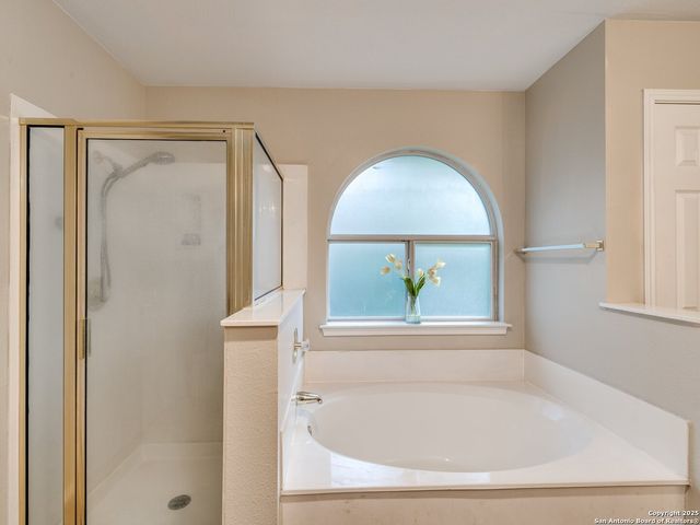 25027 Arrow Glen, San Antonio, TX 78258