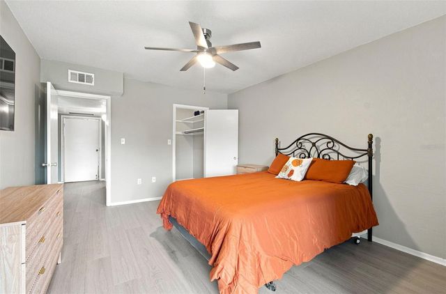 9945 47TH AVENUE N 205, St Petersburg, FL 33708